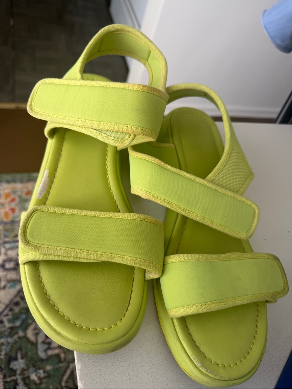 Twoobs Neon Lime Velcro Strap Sandals size 12